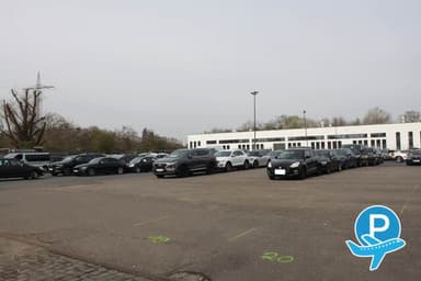 Parking Airea - Köln, Poller Holzweg 7 2
