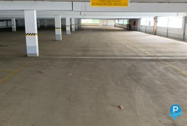 Frankfurt Airport Parking - Rüsselsheim am Main, Eisenstraße 52 16
