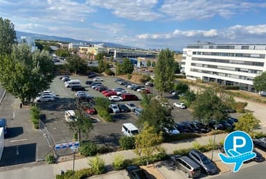 Parken & Shuttle Frankfurt - Eschborn, Helfmann-Park 3 (disabled) 3
