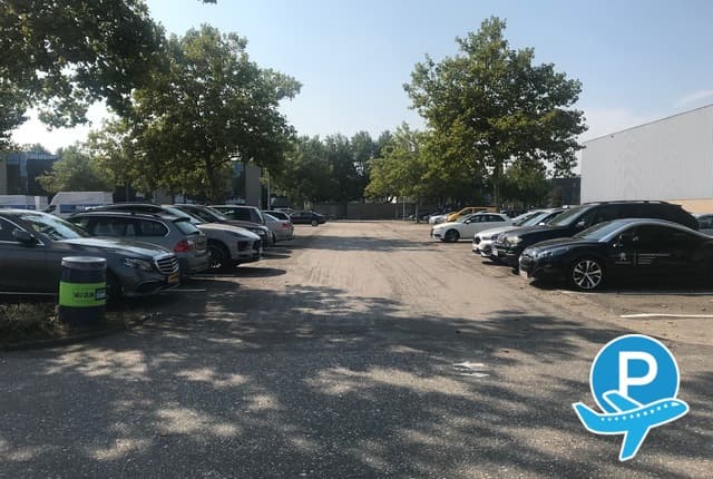 Euro Parking - Sleutelbehoud - Eindhoven, Luchthavenweg 51 (disabled) 4