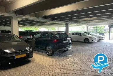 The Valet Guys - Schiphol, Vertrekpassage 4