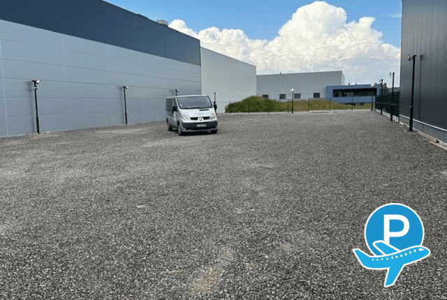 PRIORITE PARKING - Longperrier, 13 Rue de l'industrie (disabled) 1
